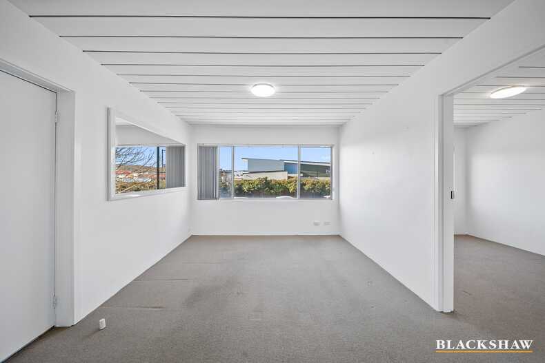 9/12 Morisset Street Queanbeyan