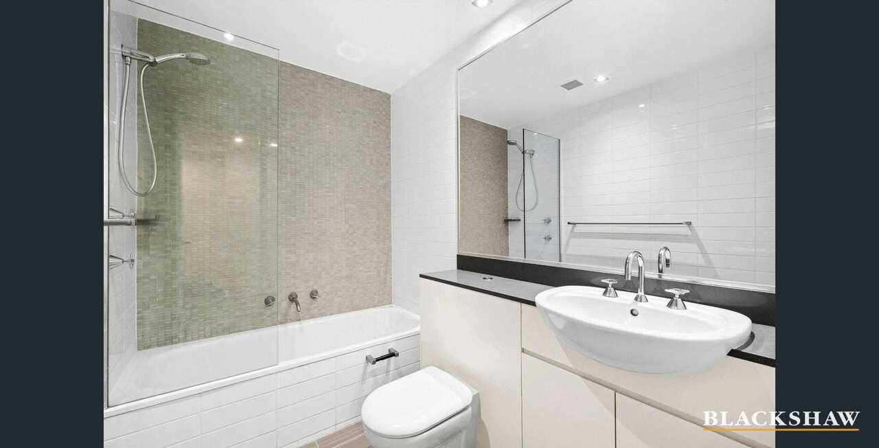 16/106 Giles Street Kingston