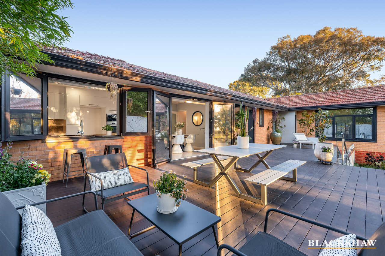 9 Northcott Street Crestwood