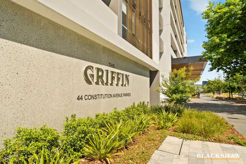 129/44 Constitution Avenue Reid