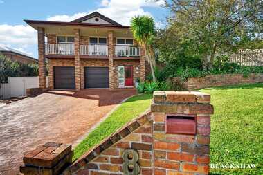 8 France Place Long Beach