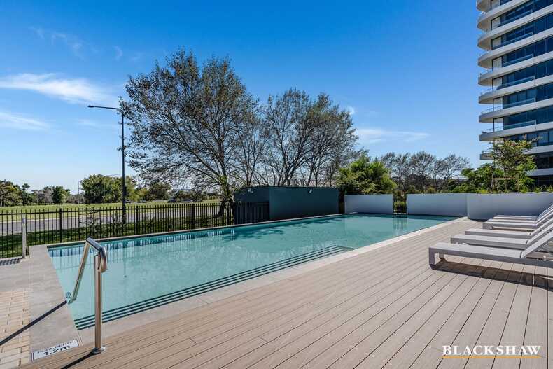 104/11 Irving Street Phillip