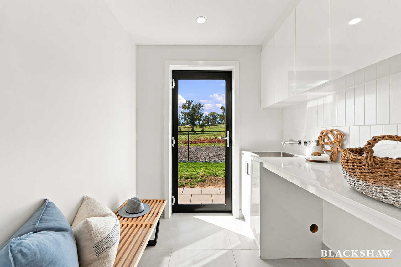 245 Allen Road Springrange