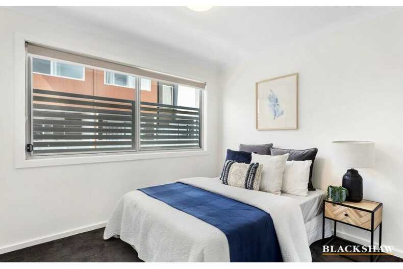 33/96 Arthur Blakeley Way Coombs