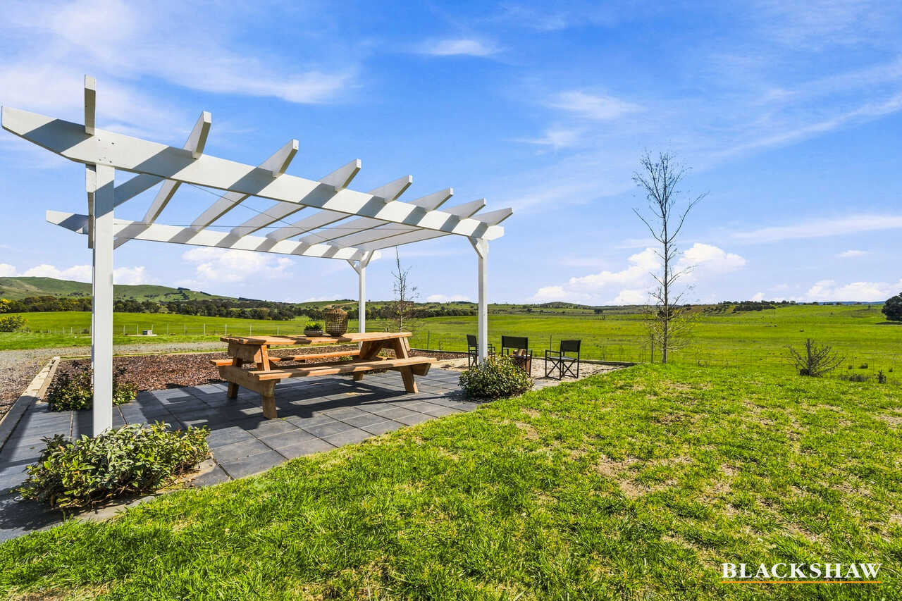 245 Allen Road Springrange