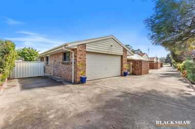 4/32 Train Street Broulee