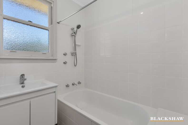 27 MacArthur Avenue O'Connor 27 MacArthur Avenue O'Connor