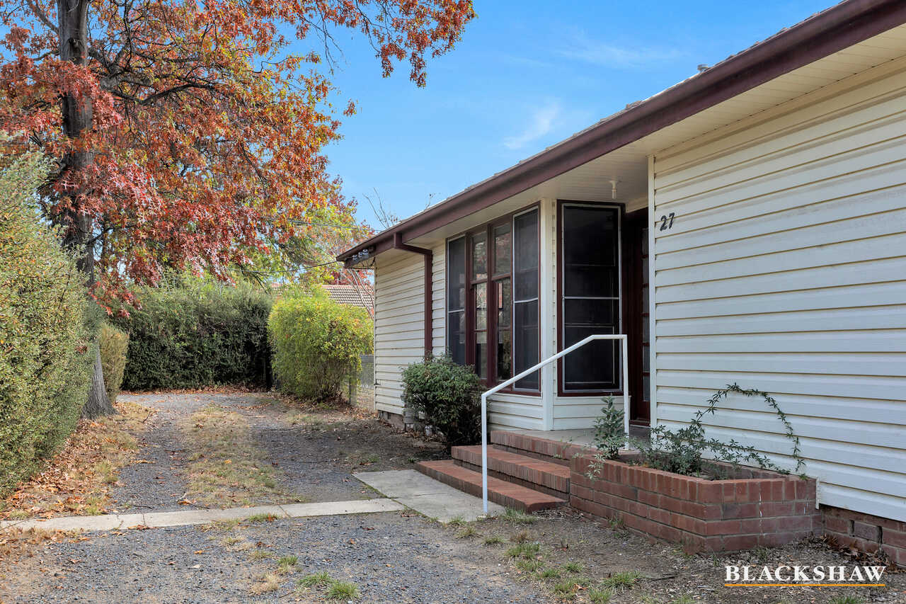 27 MacArthur Avenue O'Connor
