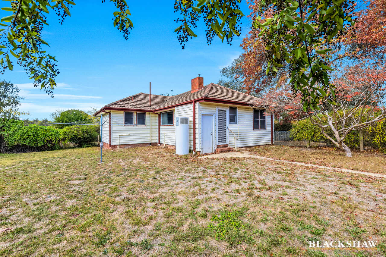27 MacArthur Avenue O'Connor