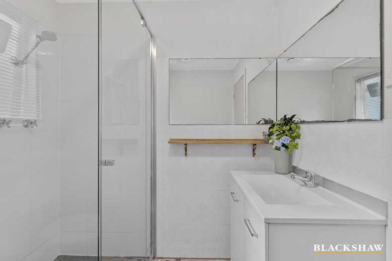 20 Wallarah Street Surfside 20 Wallarah Street Surfside