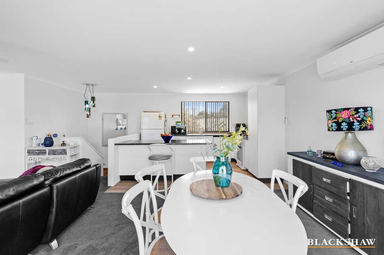 2 Moir Place Broulee
