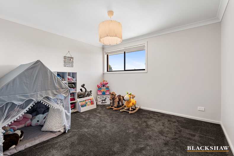 8 Galloway Place Bungendore