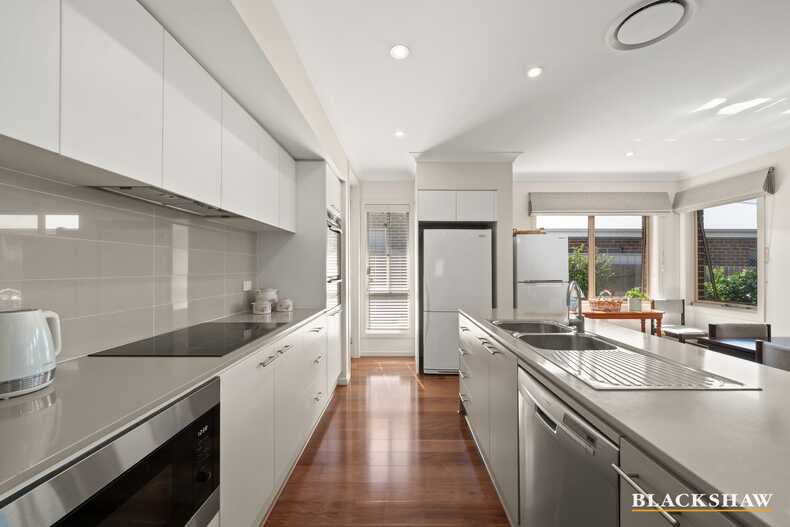 7 Lacewing Street Wright 7 Lacewing Street Wright