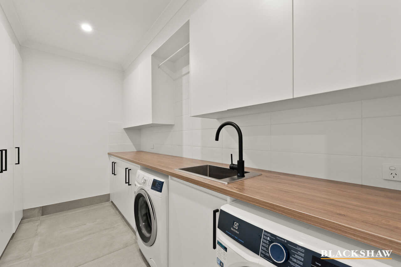 39 Flanagan Street Garran