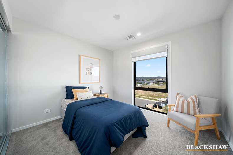 39/15 McFarlane Avenue Googong