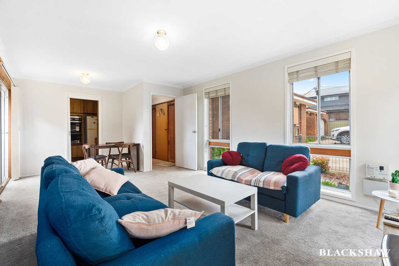 3/4 Margeurita Place Queanbeyan