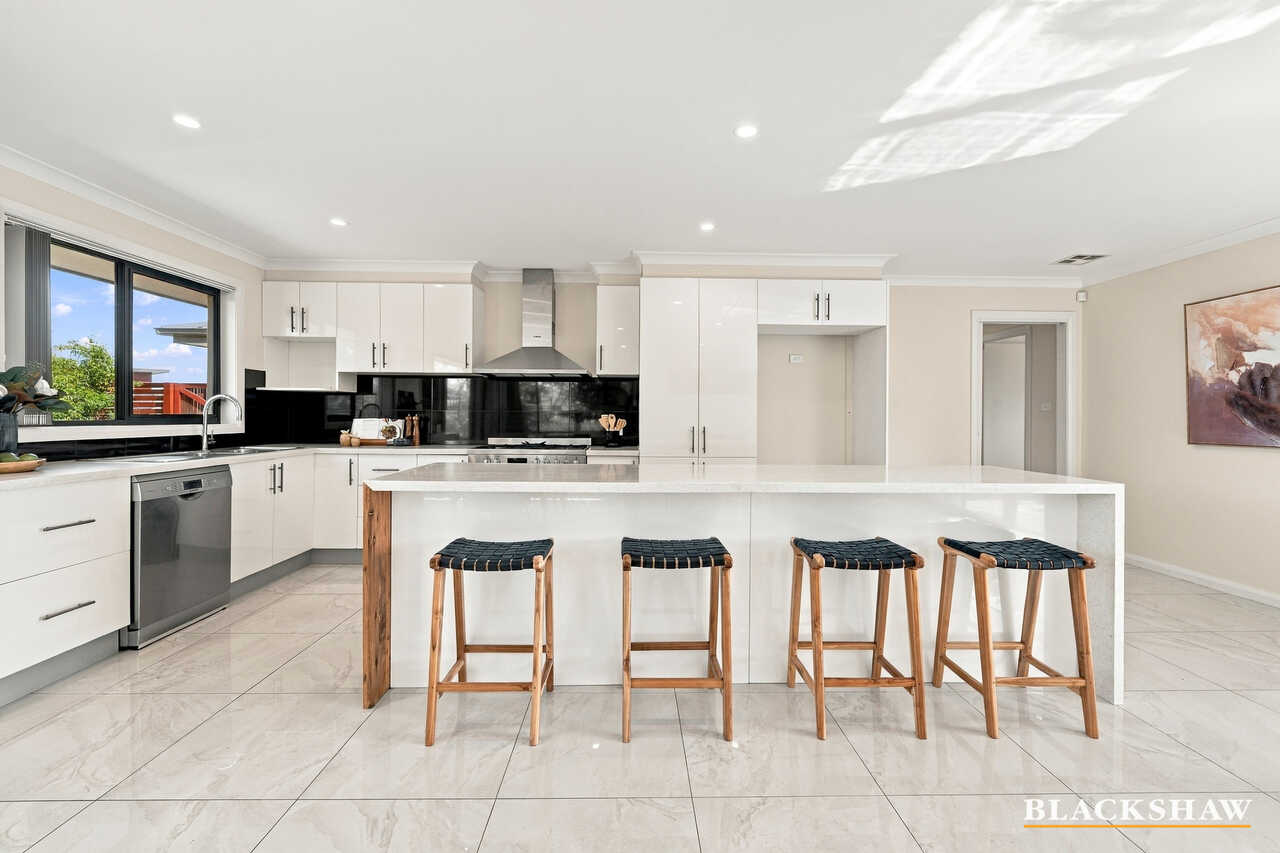 34 Clancy McKenna Crescent Bonner
