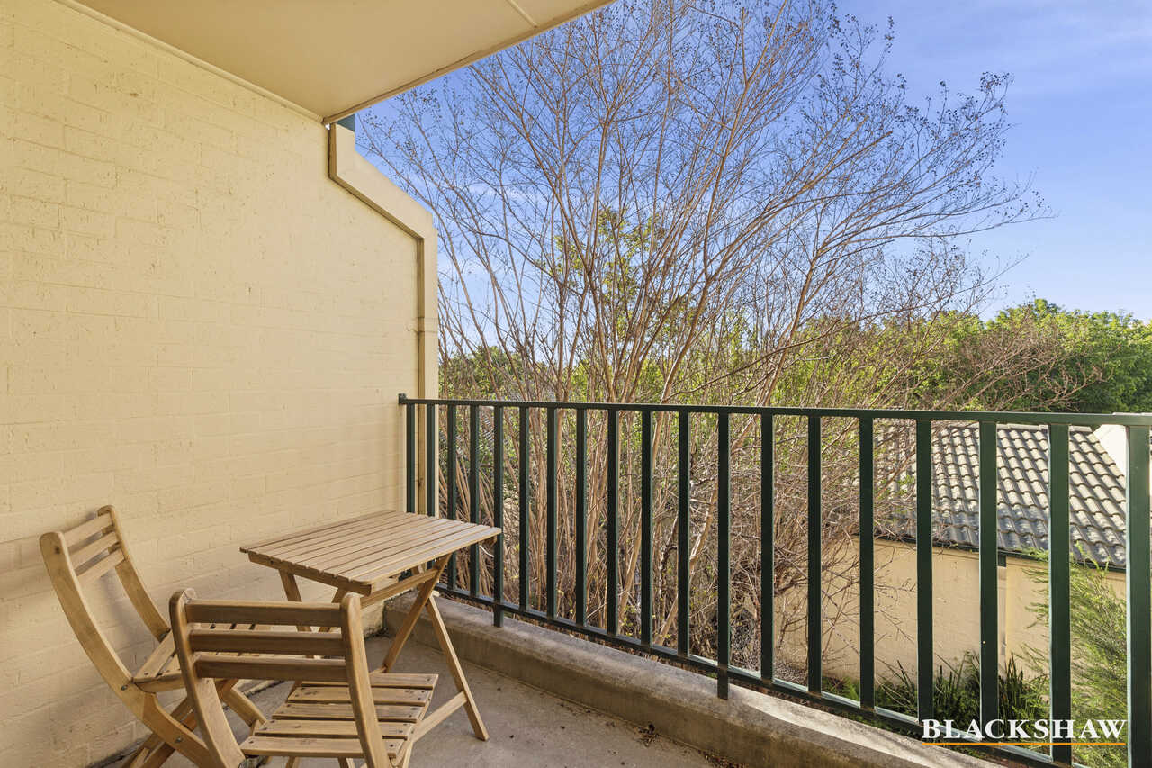 32/12 Albermarle Place Phillip