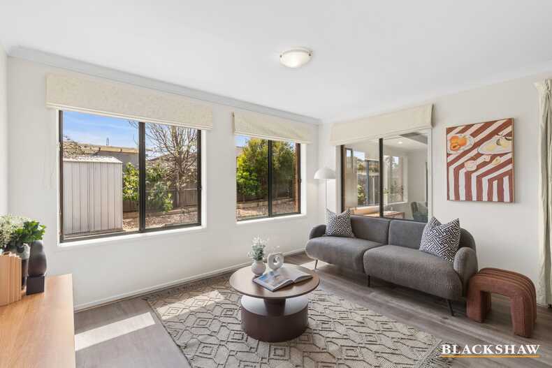 9 Constance Stone Street Macgregor