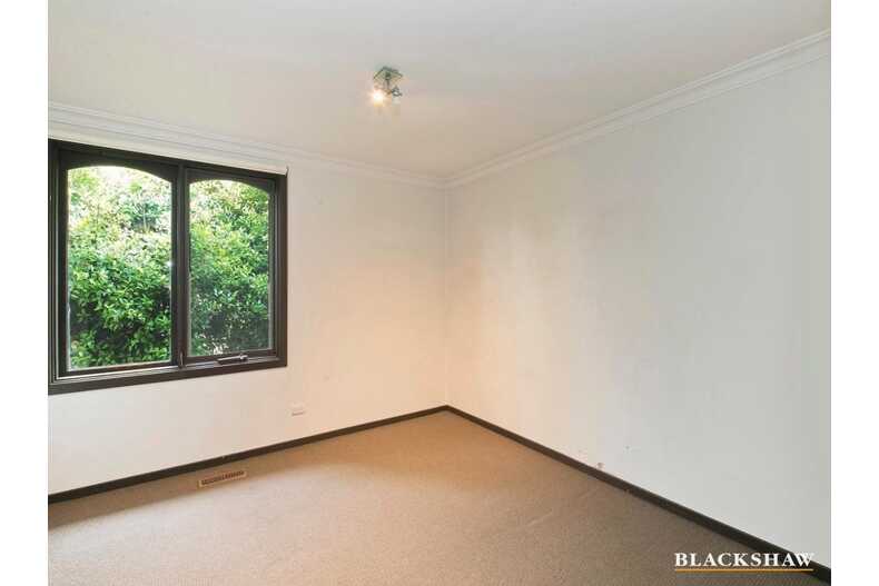 33 Crawford Crescent Flynn