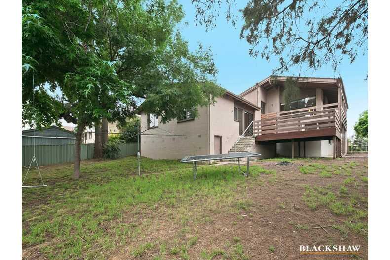 33 Crawford Crescent Flynn