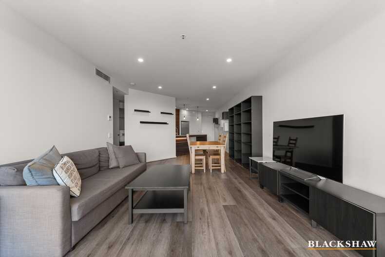 162/45 West Row City