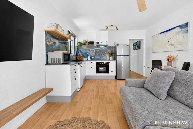 3/374 Beach Road Batehaven