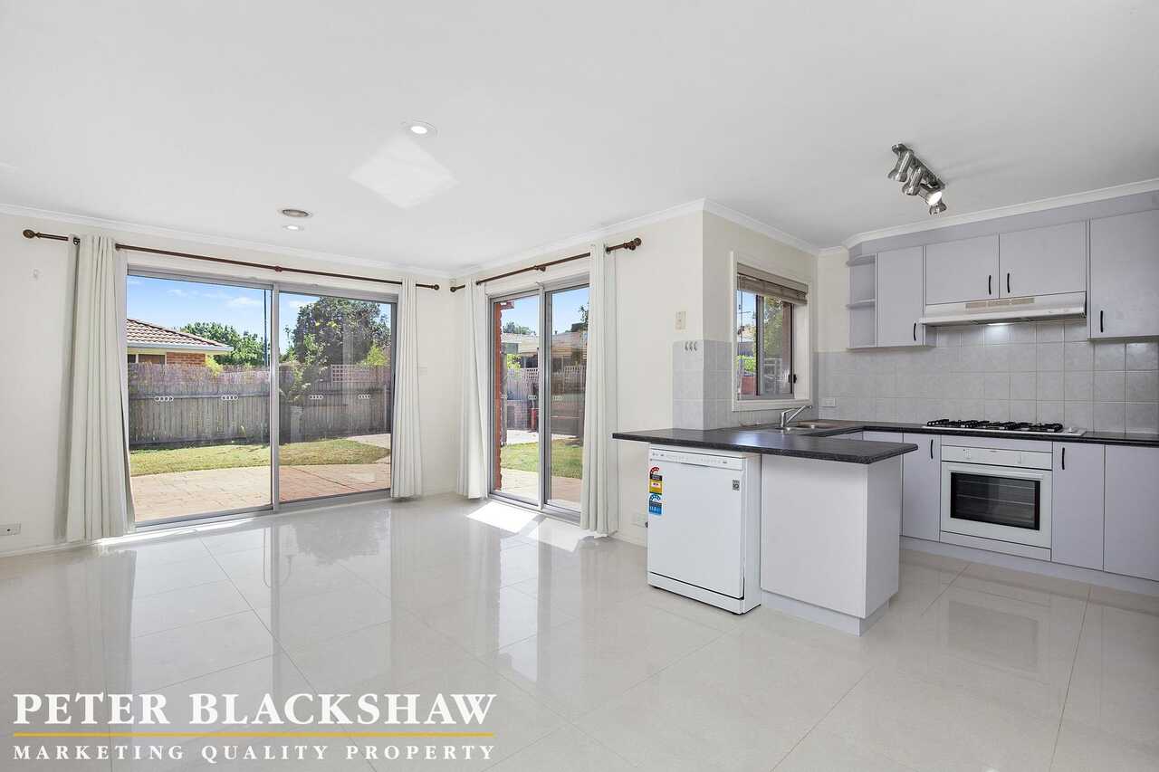 28 Burraly Court Ngunnawal