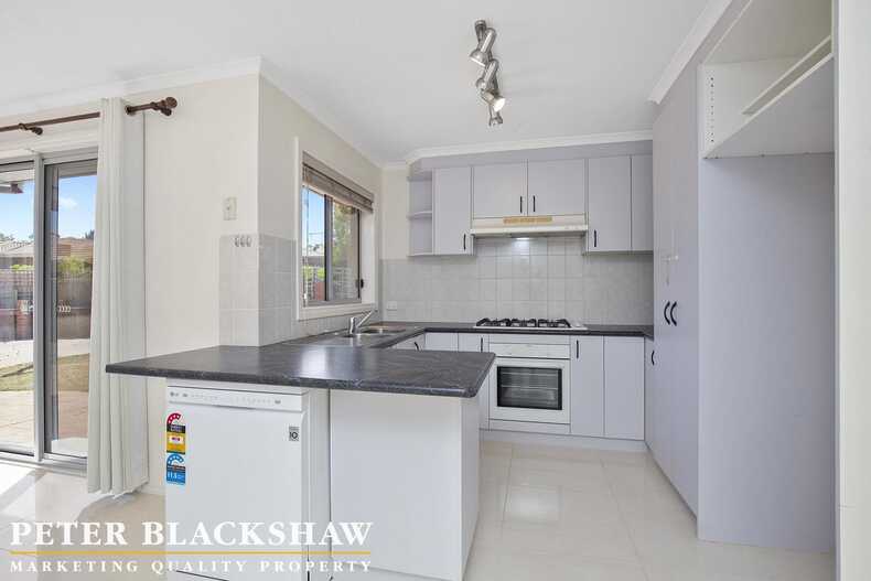 28 Burraly Court Ngunnawal 28 Burraly Court Ngunnawal