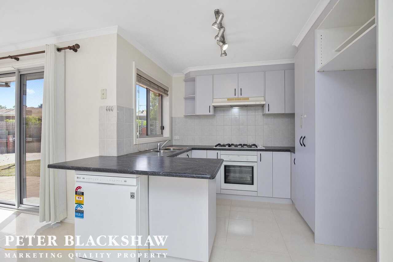 28 Burraly Court Ngunnawal