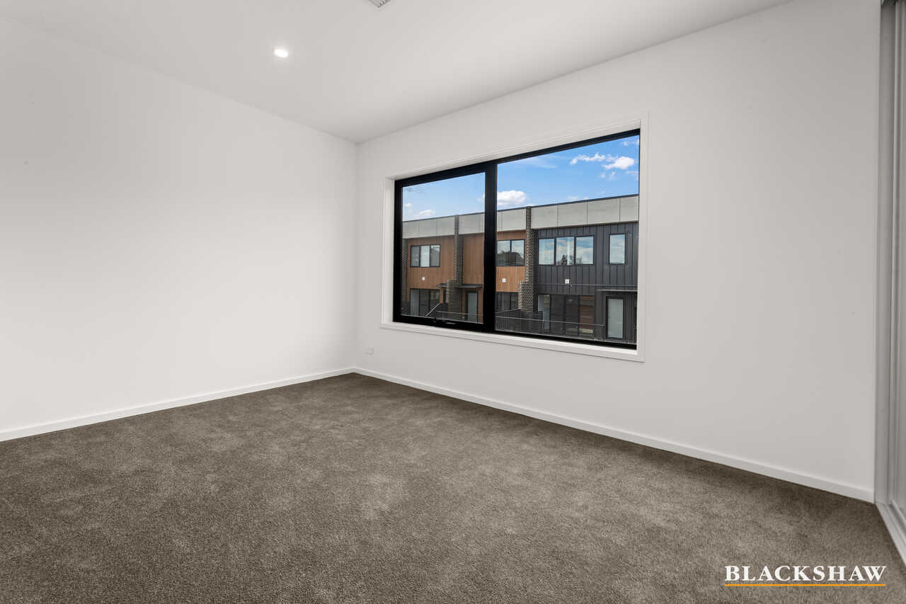 9b Negus Crescent Watson