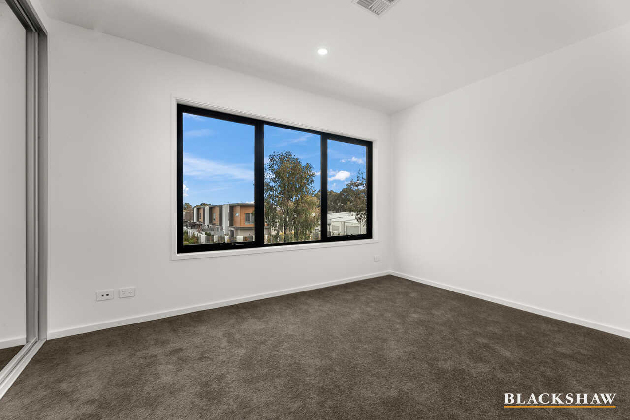 9b Negus Crescent Watson