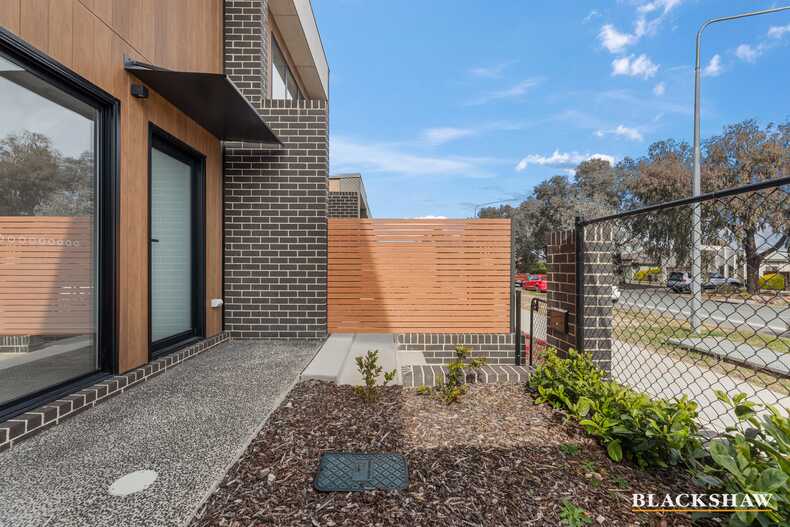 9b Negus Crescent Watson 9b Negus Crescent Watson