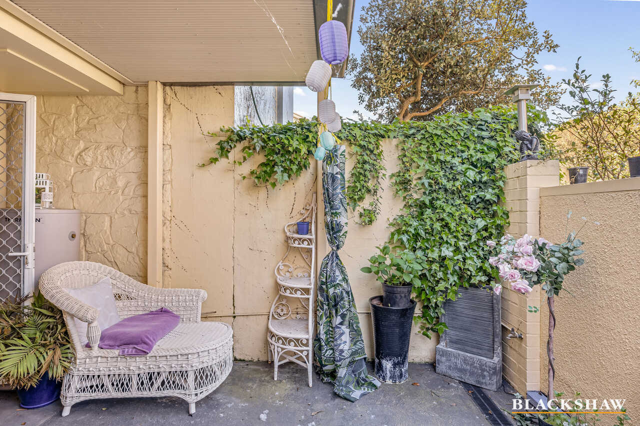 36/47 McMillan Crescent Griffith