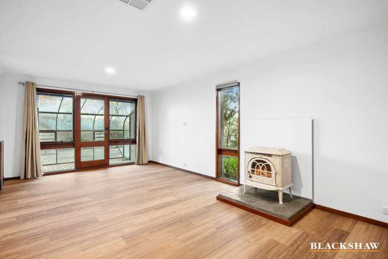 96 Barnet Close Swinger Hill