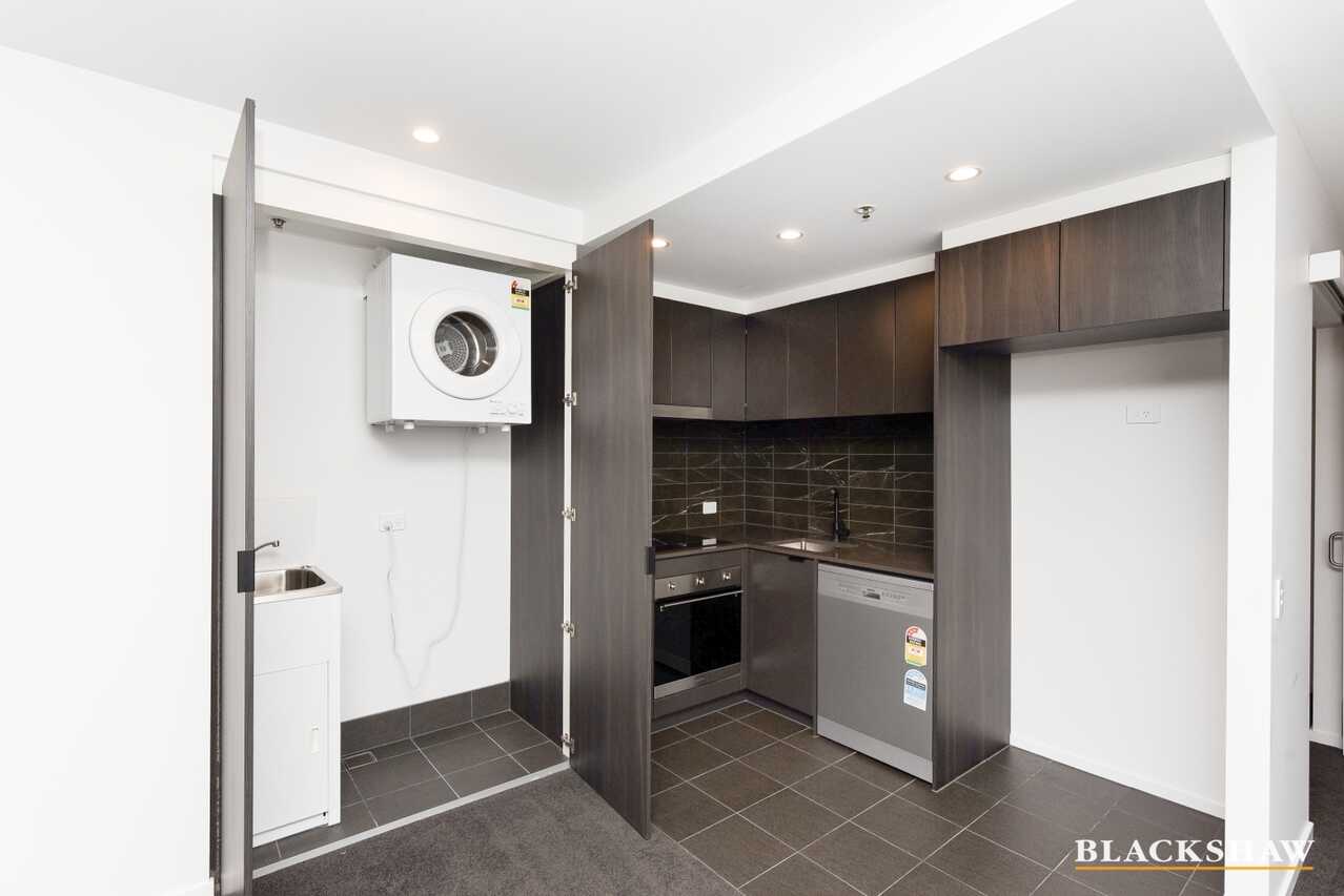 905/15 Bowes Street Phillip