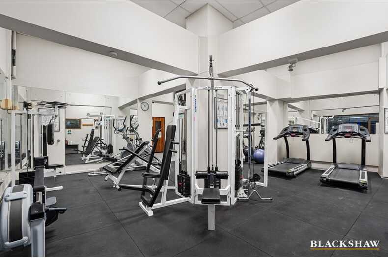 405/2 Marcus Clarke Street City