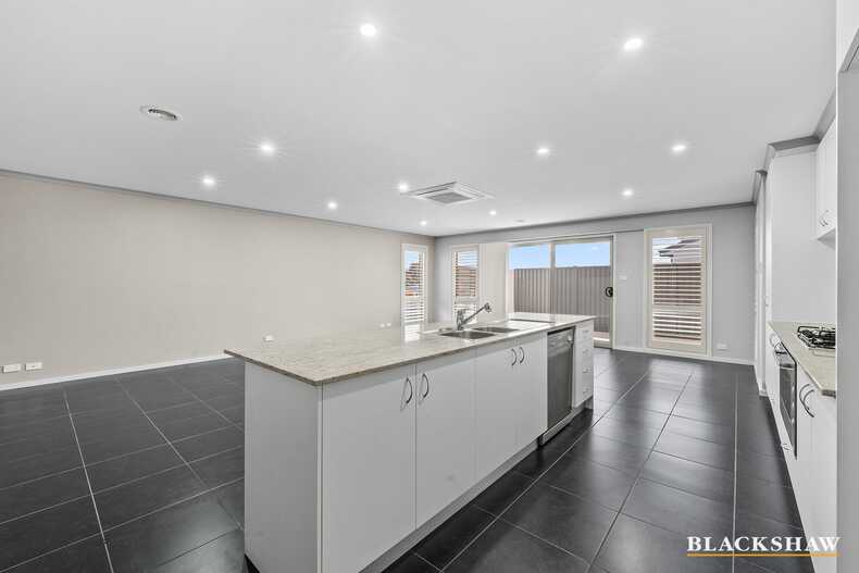 1/7 Murruba Place Jerrabomberra 1/7 Murruba Place Jerrabomberra