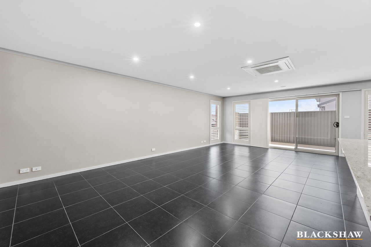 1/7 Murruba Place Jerrabomberra