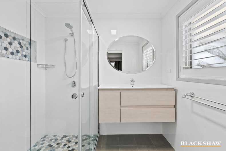 1/7 Murruba Place Jerrabomberra 1/7 Murruba Place Jerrabomberra