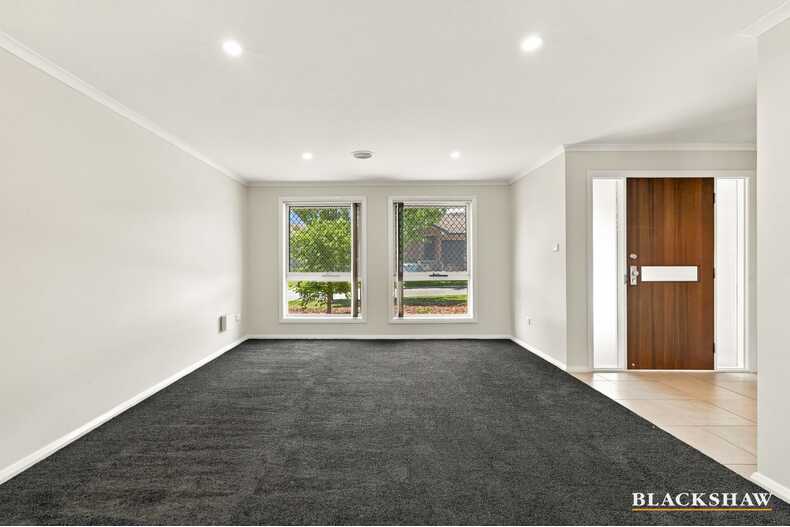 9 Bulloak Street Queanbeyan 9 Bulloak Street Queanbeyan
