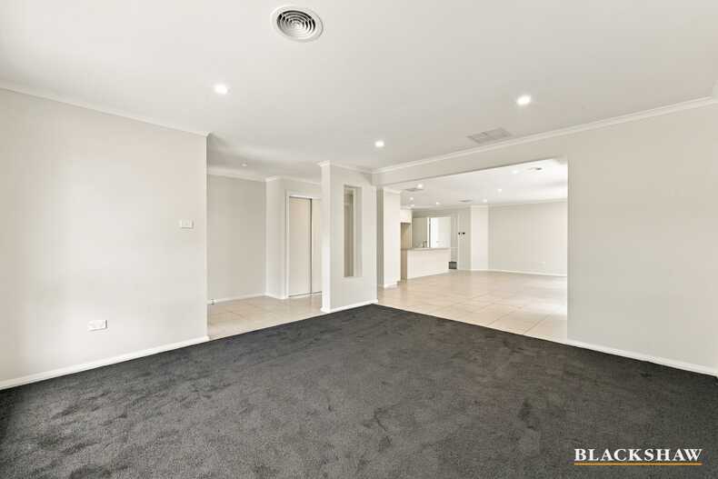 9 Bulloak Street Queanbeyan 9 Bulloak Street Queanbeyan