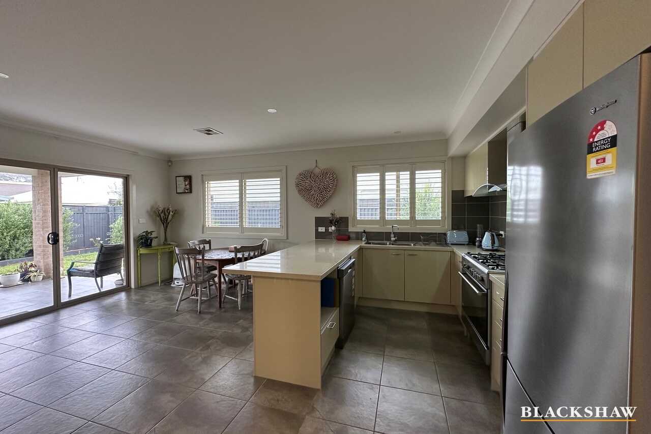 8 Griffiths Run Broulee