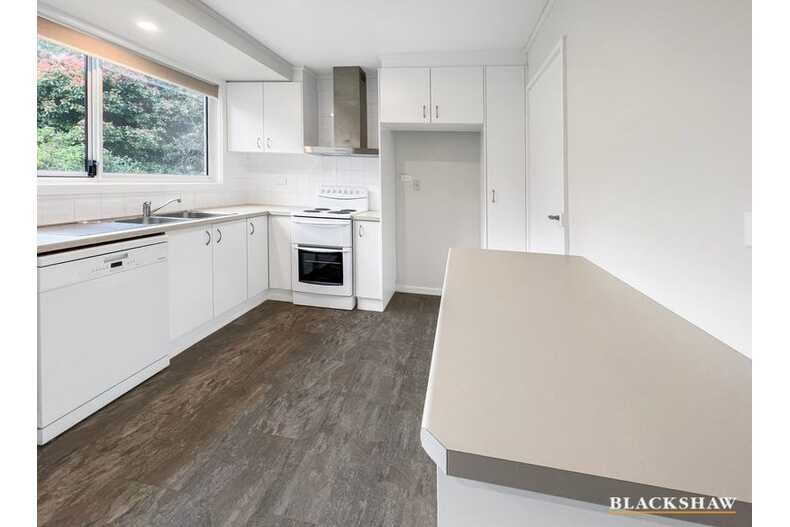 274 Antill Street Hackett