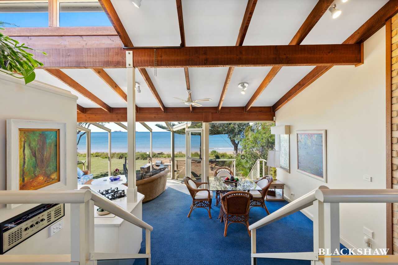 4 Sandy Place Long Beach