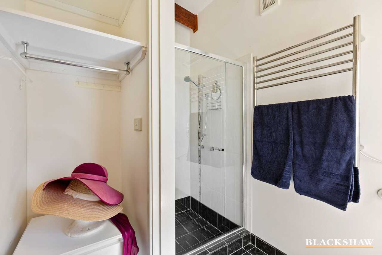 4 Sandy Place Long Beach