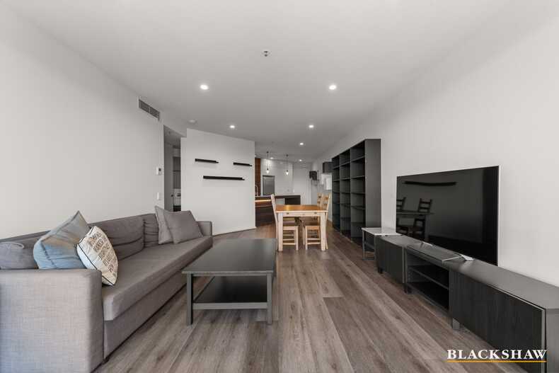 162/45 West Row City