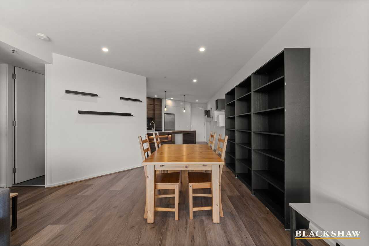 162/45 West Row City