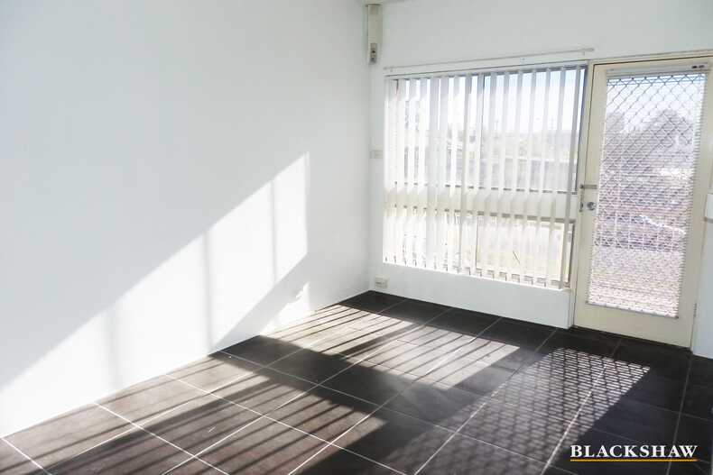 6/12 Federal Avenue Crestwood