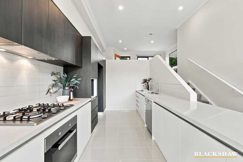 41/76 Stockman Avenue Lawson